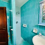 Flores Apartment