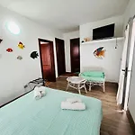 Apartment Flores *