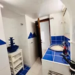 Apartment Flores
