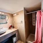 Flores Apartment Lu Lioni