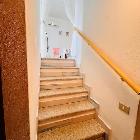 Flores Appartement Lu Lioni