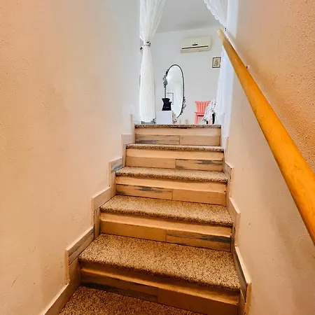 Apartment Flores