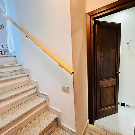 Apartment Flores