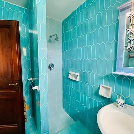 Flores Apartment