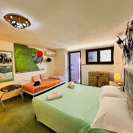Apartment Flores